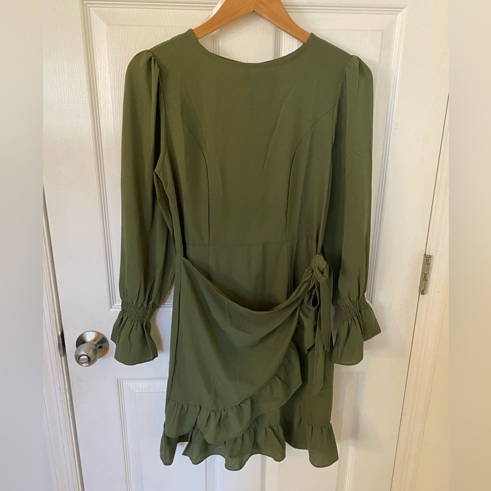 NEW VESTIDOS womens WRAP DRESS RUFFLES MEDIUM GREEN